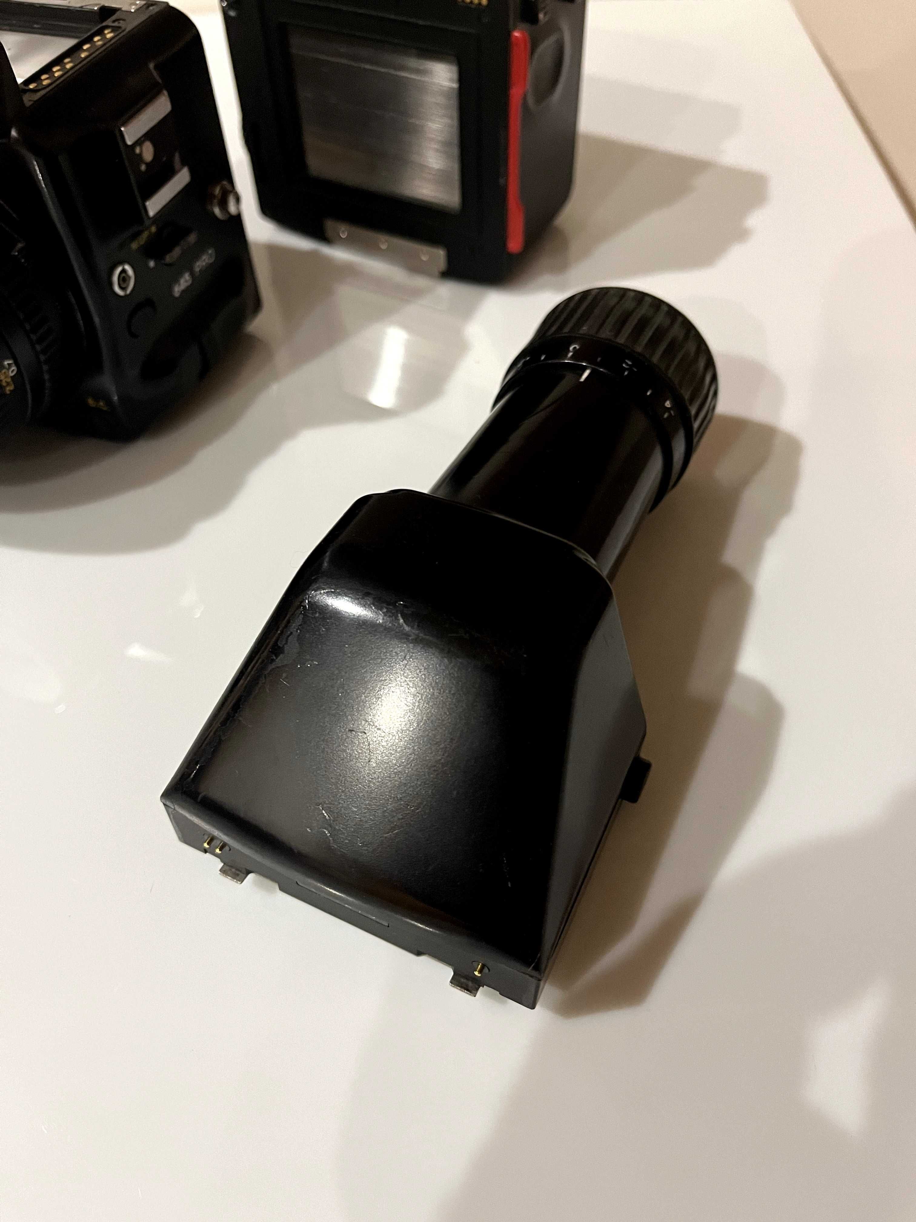 Mamiya 645 Pro Tl + 80mm f2.8 + Grip