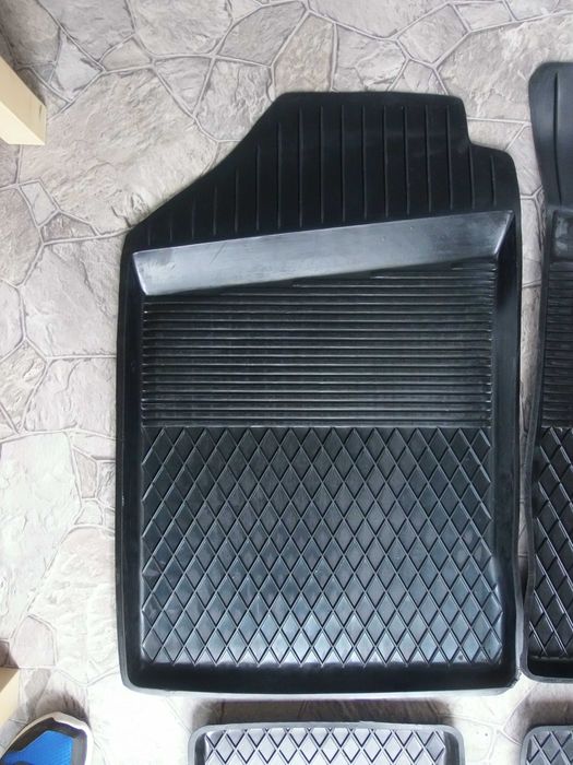 Dywaniki Gumowe Korytka OPEL ASTRA F 1 Rok 91-02