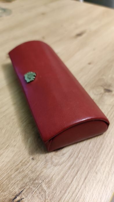 Etui do okularów Wittchen skóra czerwone
