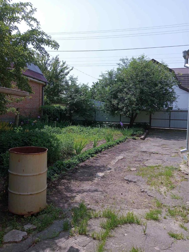 Будинок 82м2 20 соток ділянка район Зарічча