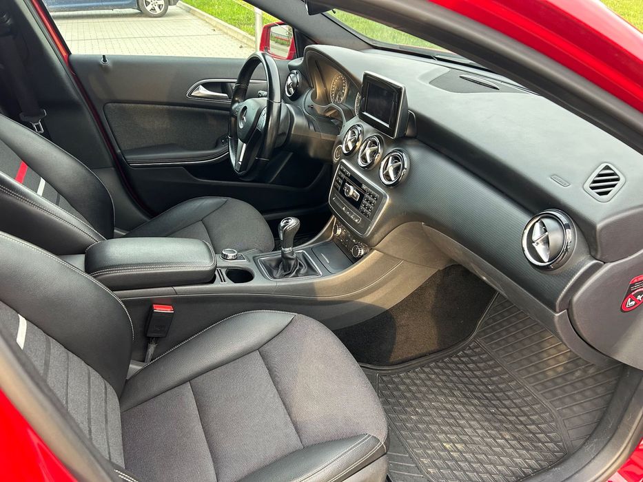 Mercedes-Benz Klasa A Bezwypadkowy, niski przebieg.