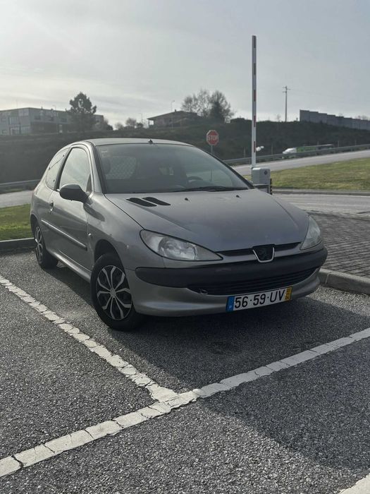 Peugeot 206 1.4 2003. €2950