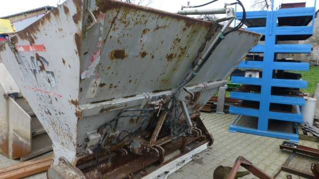 Stabilizator Gruntu Recykler STEHR SBF 24 z Rozsiewaczem SBS 4000