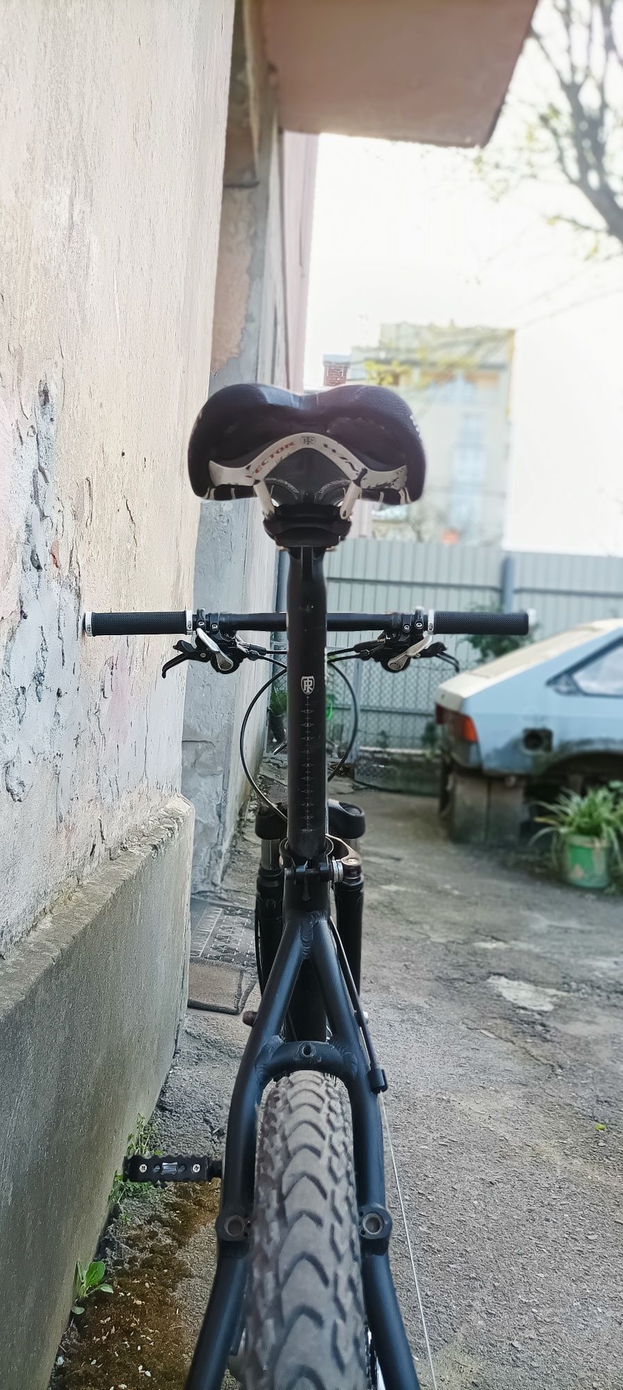 FOCUS BLACK ( Shimano deore xt, Ritchay )