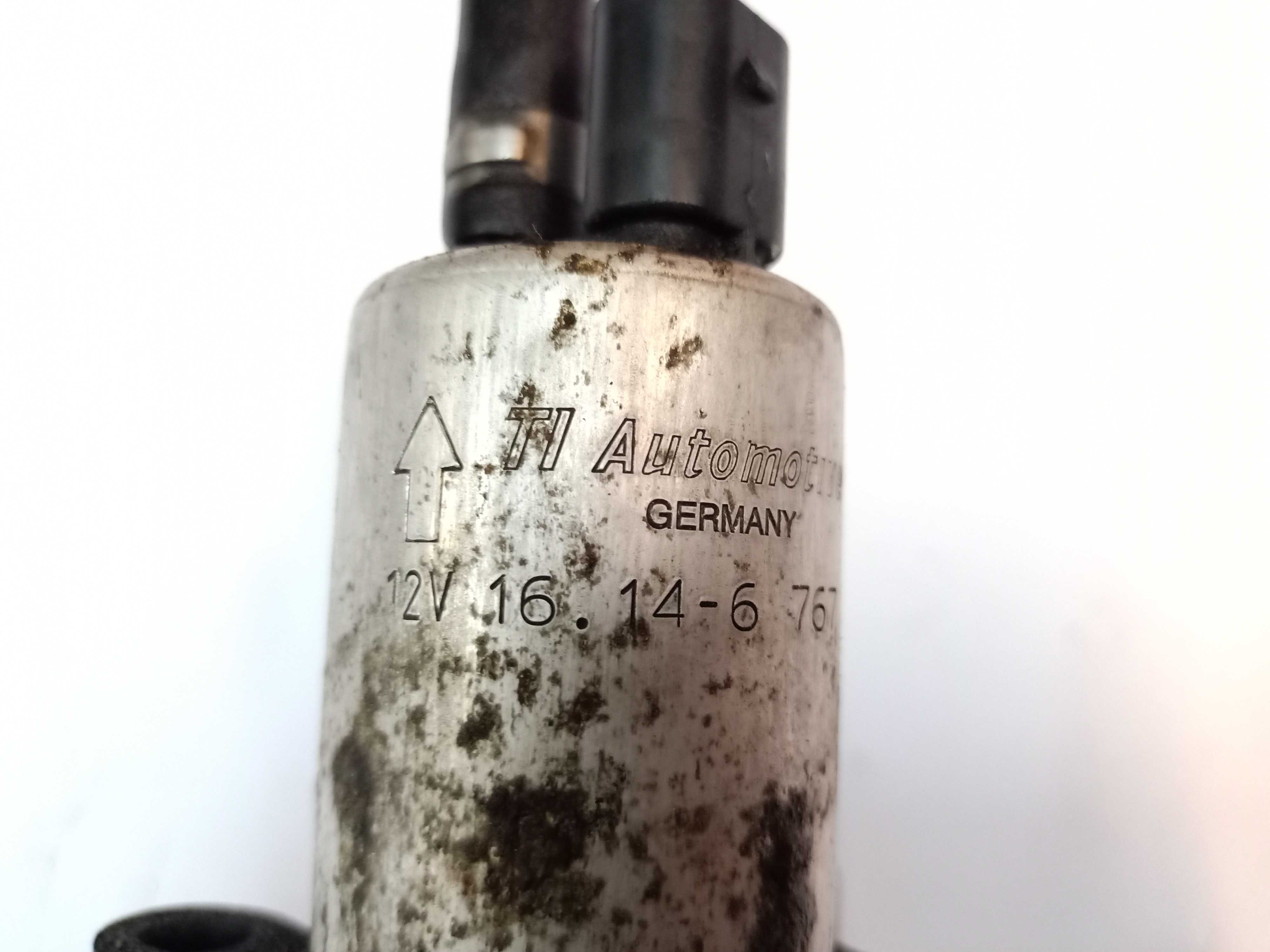 BMW E38 E39 E46 E53 Pompa paliwa 2.0D 3.0D 2 pin