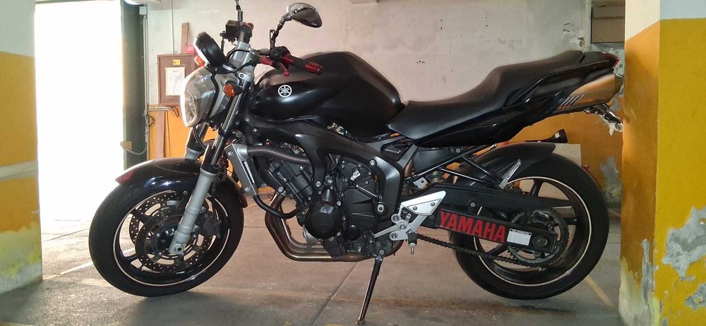 Mota fazer 600 como nova