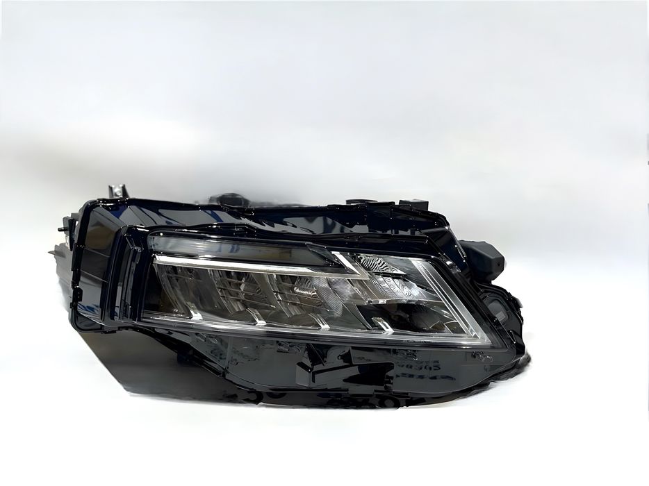 Фари Nissan Rogue X-Trail T33 2021 - 2024