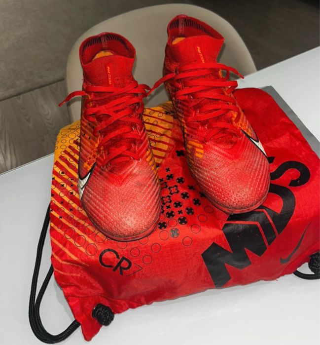 Mercurial superfly 9 FG tamanho 42