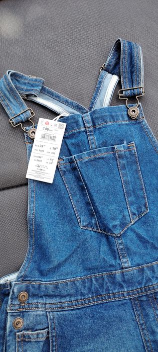 Nowe ogrodniczki jeansowe Reserved w rozmiarze 146