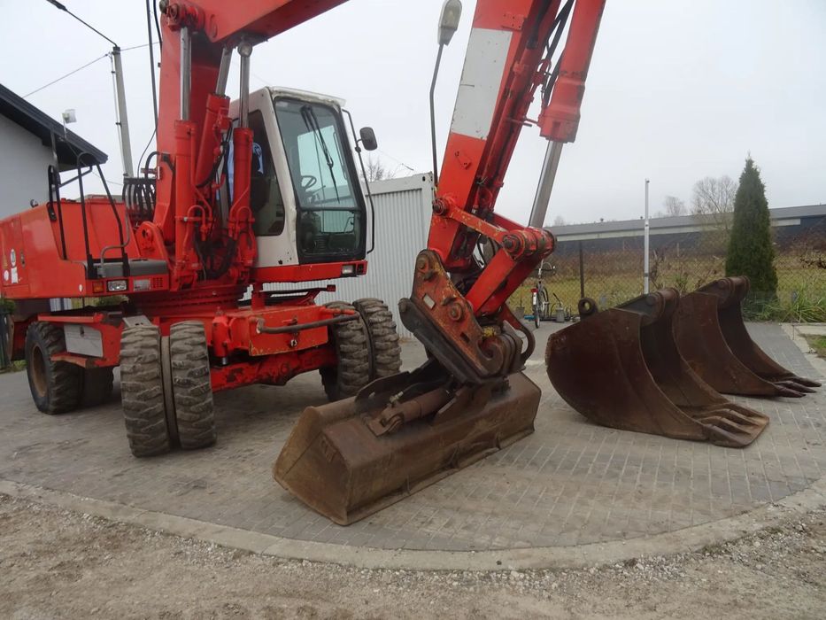 Liebherr 904  Koparka kołowa Liebherr 904 Caterpillar Volvo Atlas JCB New Holland