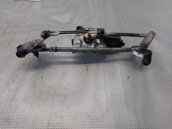 Motor limpa vidros frente TOYOTA Yaris (_P1_)