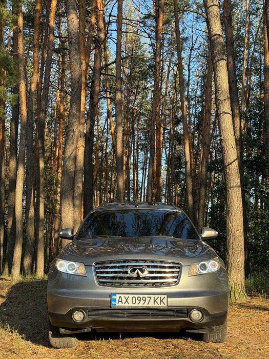продам Infiniti FX35
