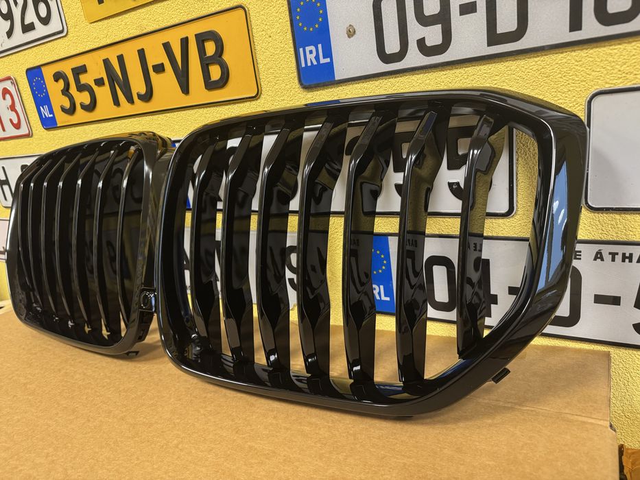 Решітка радіатора ноздрі БМВ Х5 / BMW X5 G05 2019-2022