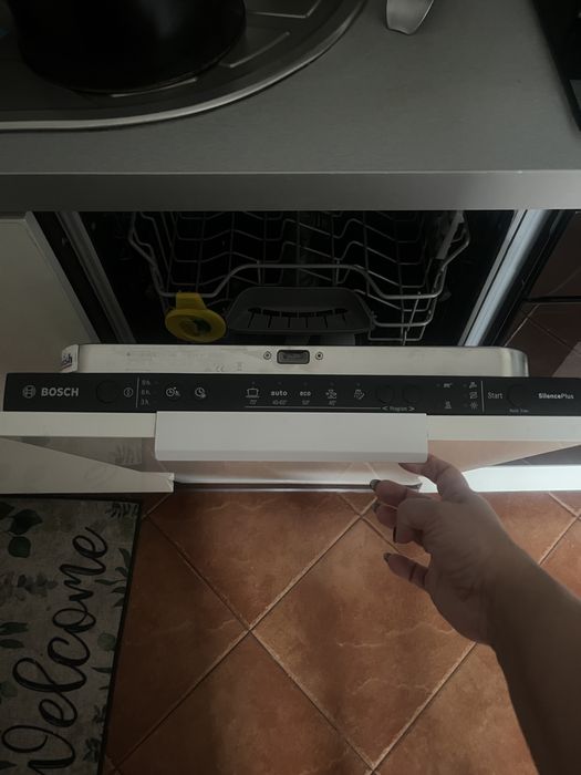 Meble kuchenne wraz ze sprzętem AGD