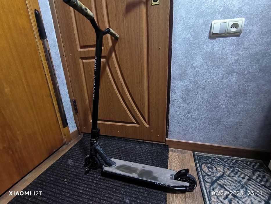 Трюковой самокат exploer