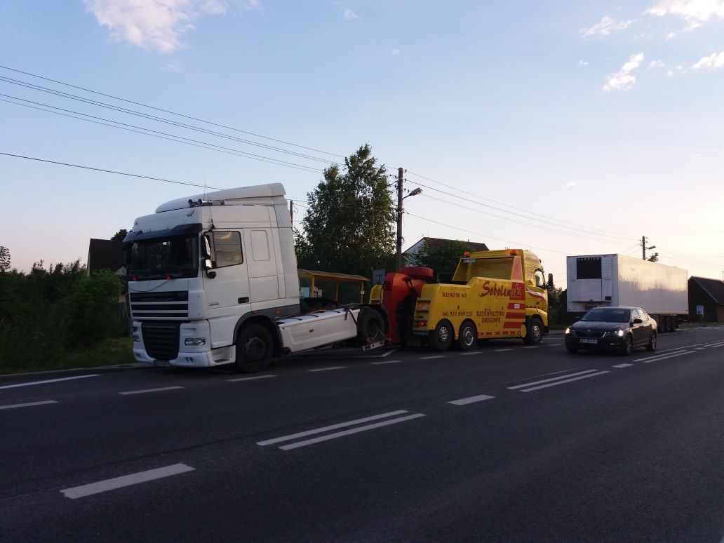 Ceny od 2 zł za km Transport maszyn rolniczych i budowlanych pomoc dro