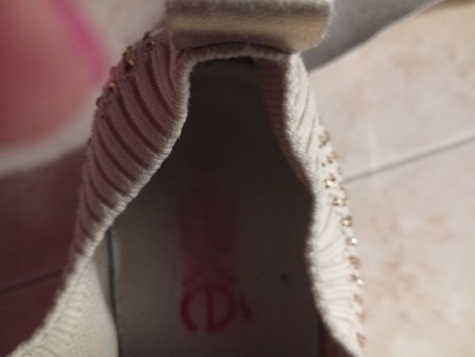 Sapatilhas de mulher, douradas