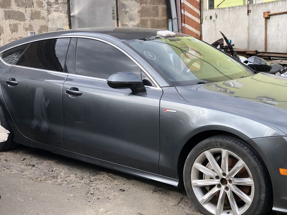 Розборка audi a7 LZ7S капот, крило, бампер, фари audi a7 мотор 3.0TFSI