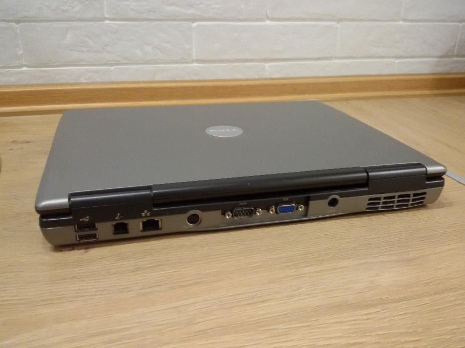 Ноутбук DELL Latitude D520