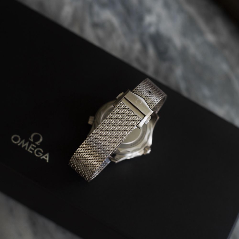 Omega Seamaster Diver 300M 007 Edition James Bond Titanium , rolex