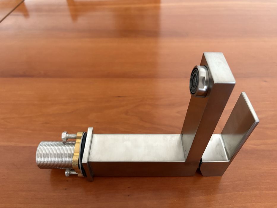 Torneira e valvula de lavatorio CREA