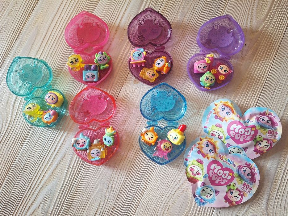 Serduszko i 3  wyjątkowe figurki moji pops z serii rainbow