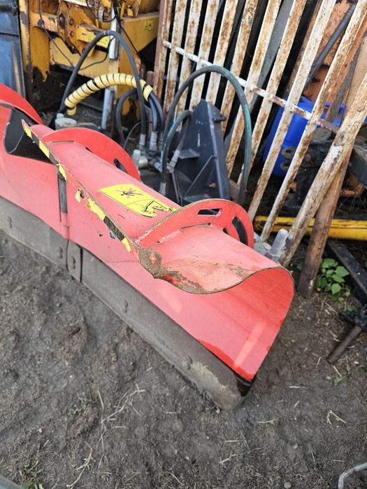 Plug v sniegu hardox multicar unimog traktor iseki hako kubota