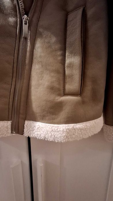 Reserved Kurta ekoskora z futerkiem r.152