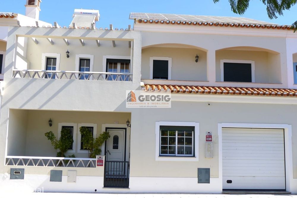 Moradia Geminada T4 Venda em Castro Verde e Casével,Castro Verde