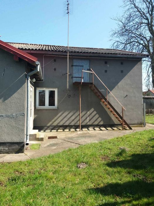 Dom z ogrodem w Jegłowniku
