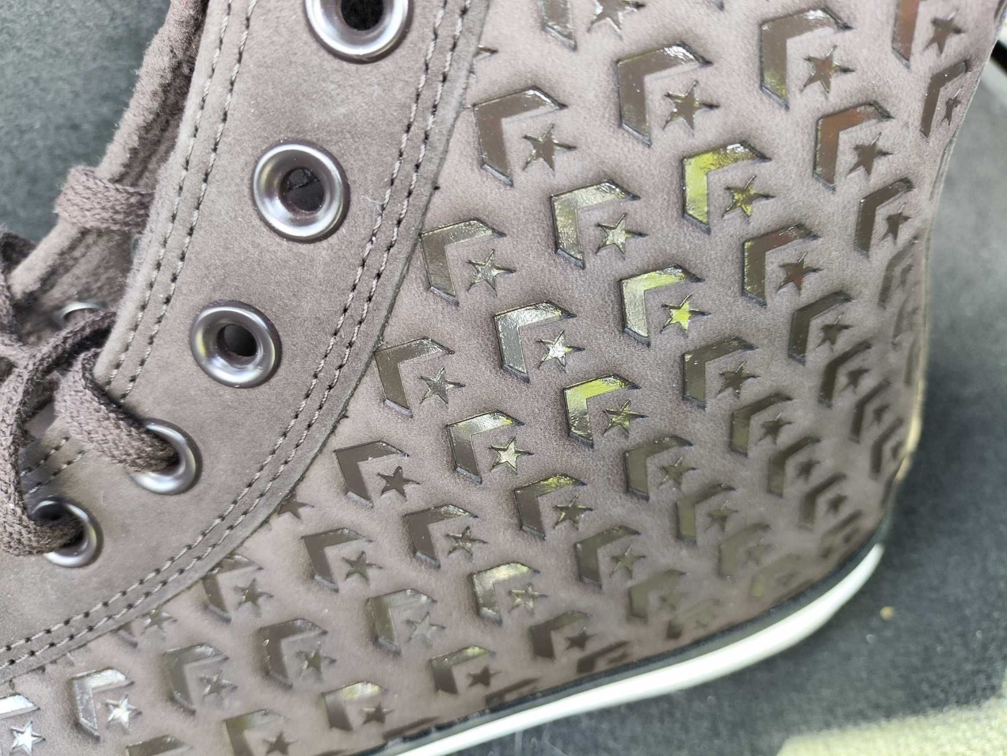 Sapatilhas Converse All Star novas