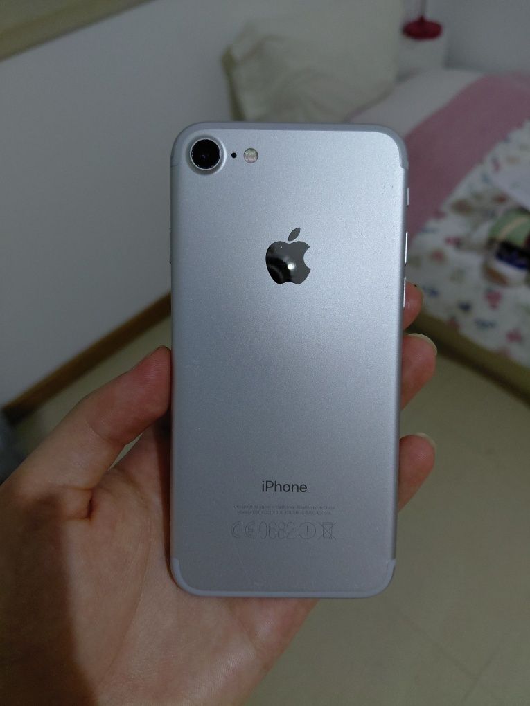Iphone 7 ecrã partido