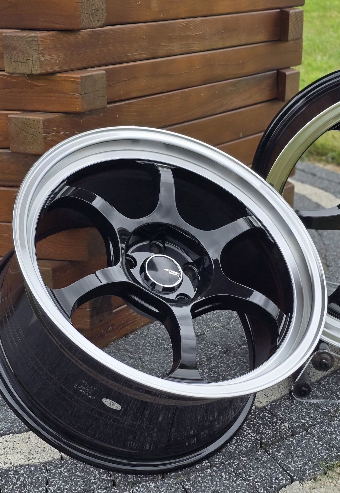 Felgi R18 5x114.3 9j Advan Racing Mazda Nissan Lexus Toyota Drift