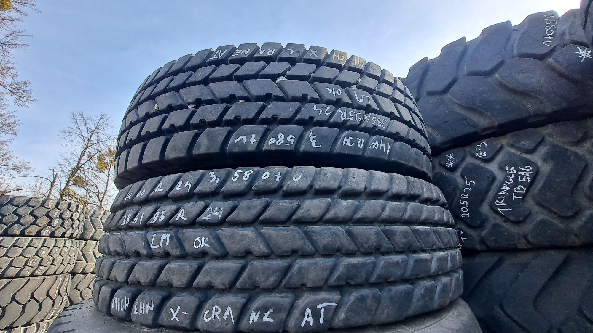 Para bez napraw 385/95R24 Michelin 14.00R24