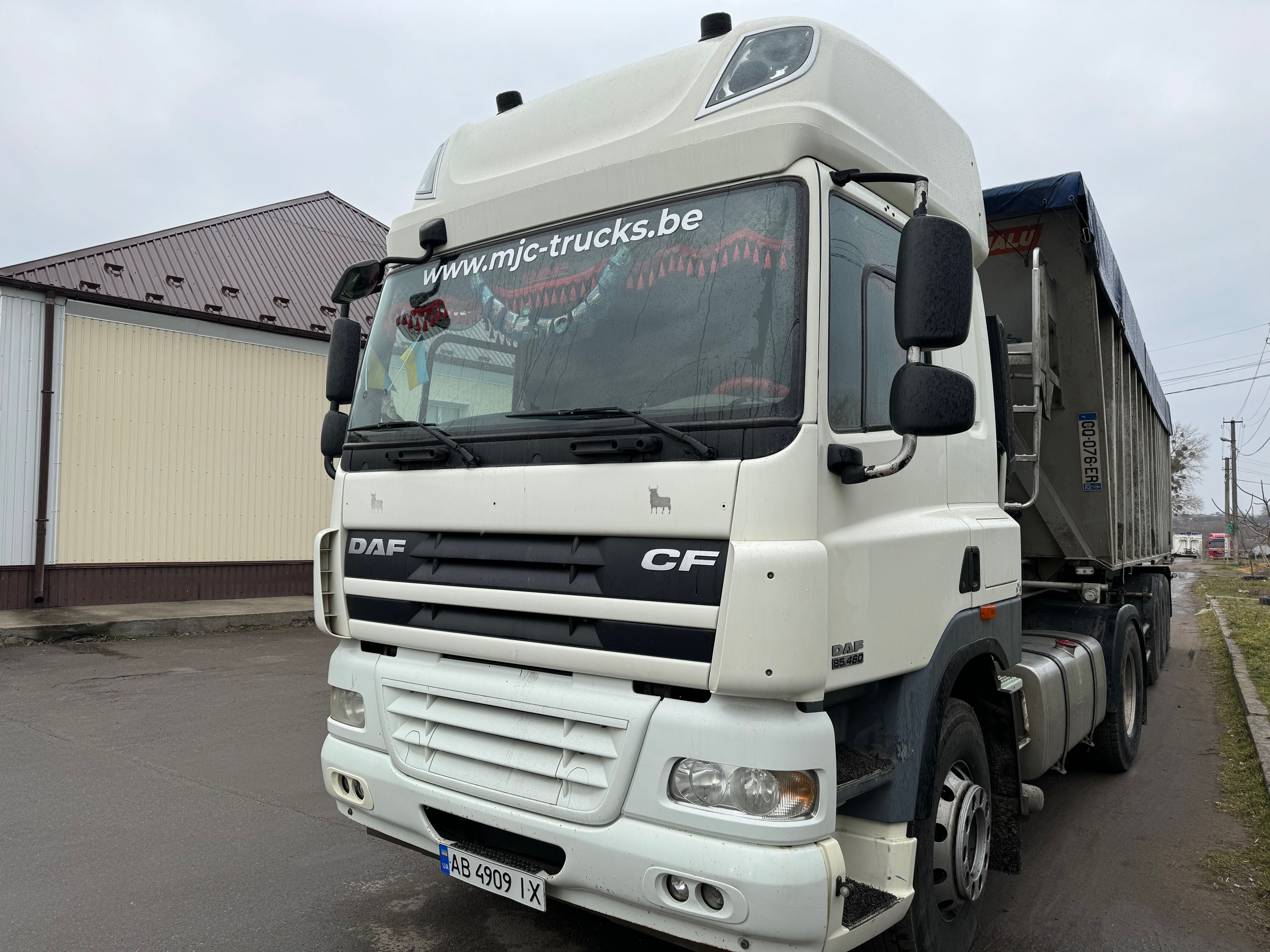 Продам DAF CF 85.460 з напівпричепом