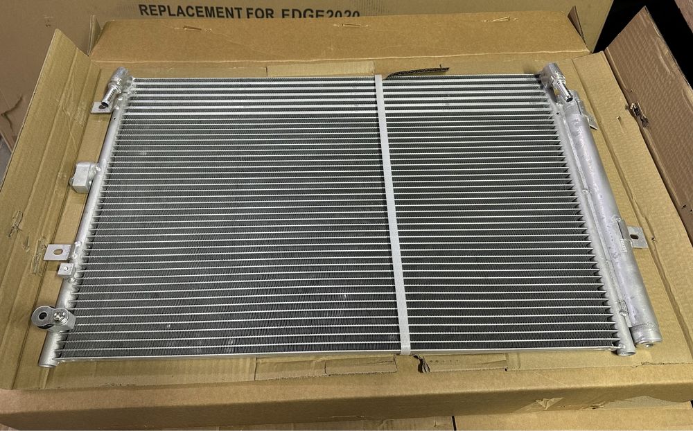 Радиатор кондиционера Ford Edge, Lincoln МКХ, Nautilus 15-24