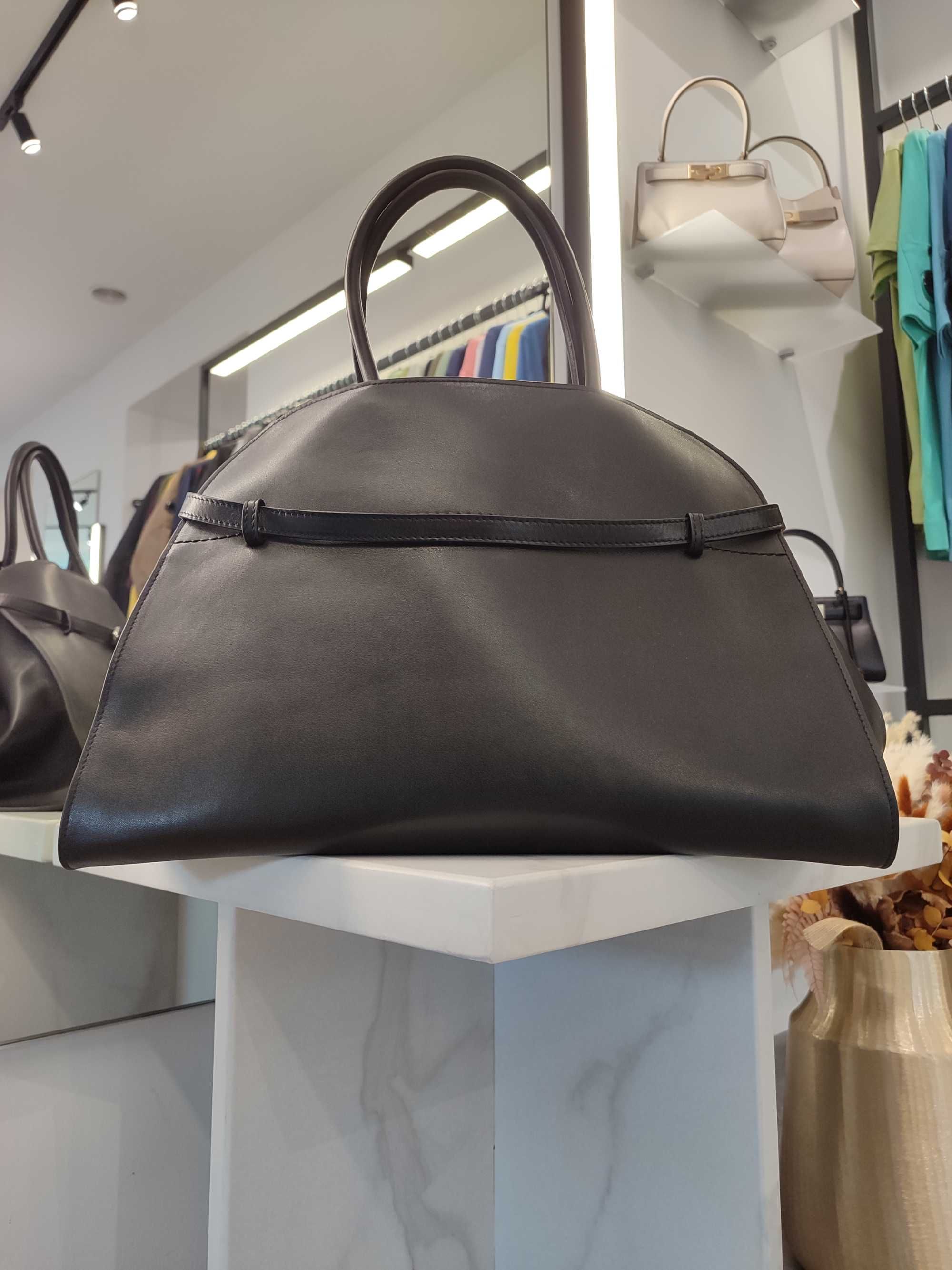 Сумка The Row Margaux Belt 15 Bag Black