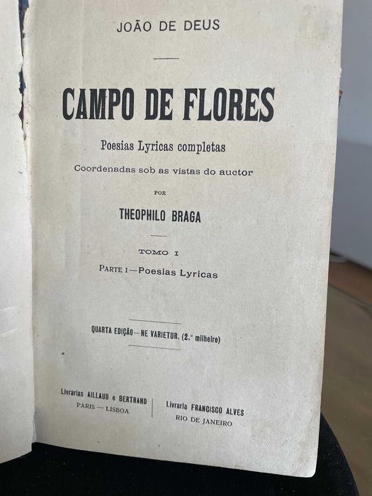 Livro "Campo de flores"