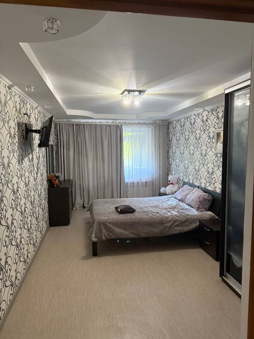 Продаж 3к квартири Шевченківський район