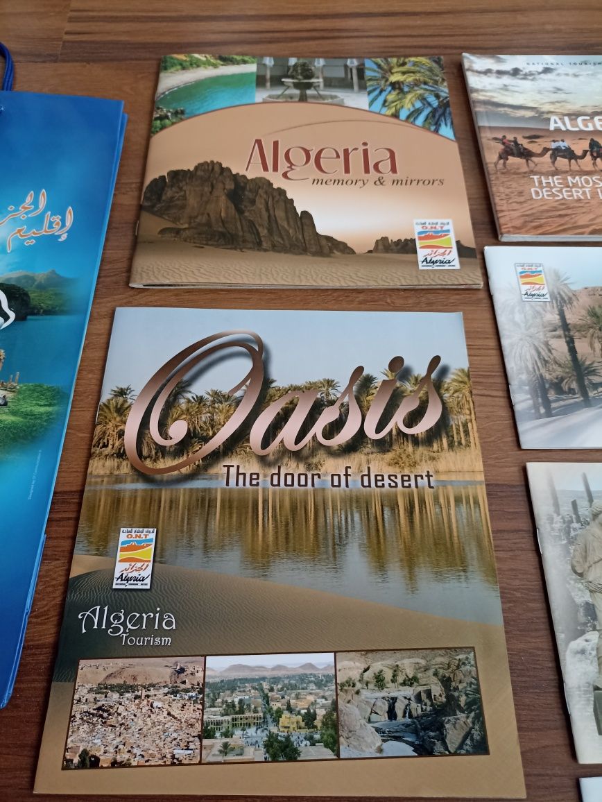 Algieria - oryginalne turystyczne foldery reklamowe