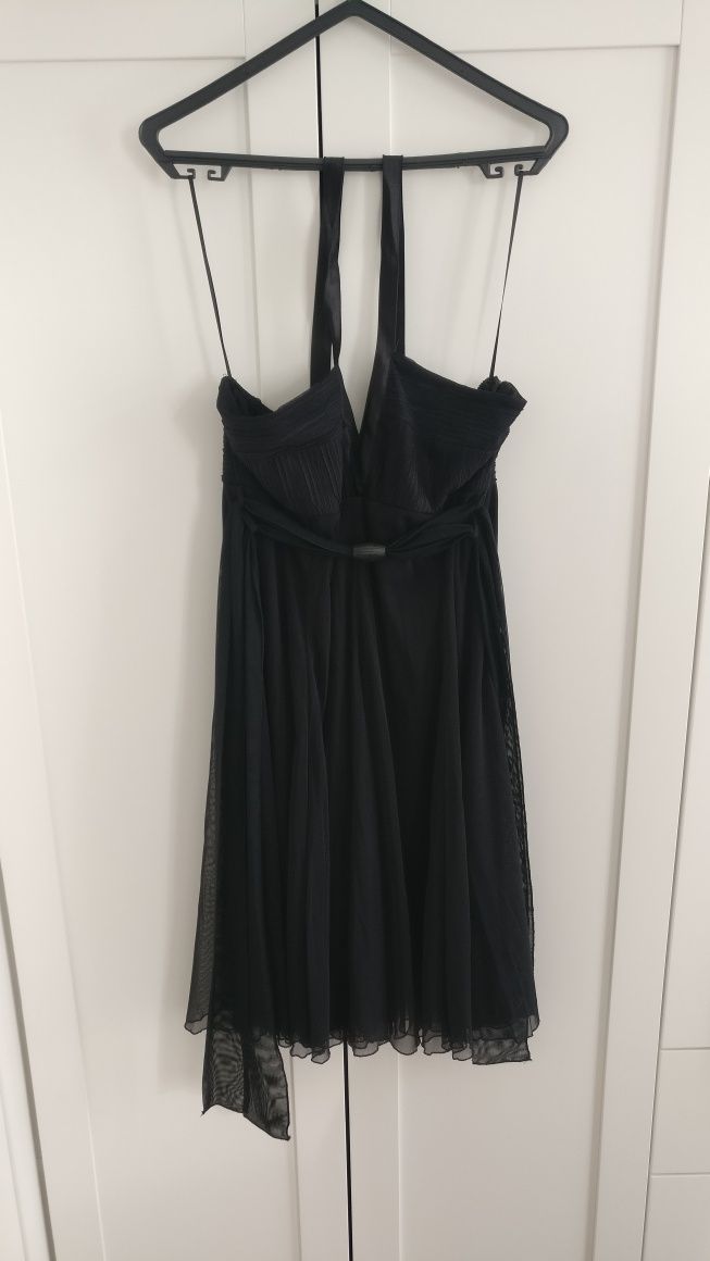 Vestido preto de cerimónia