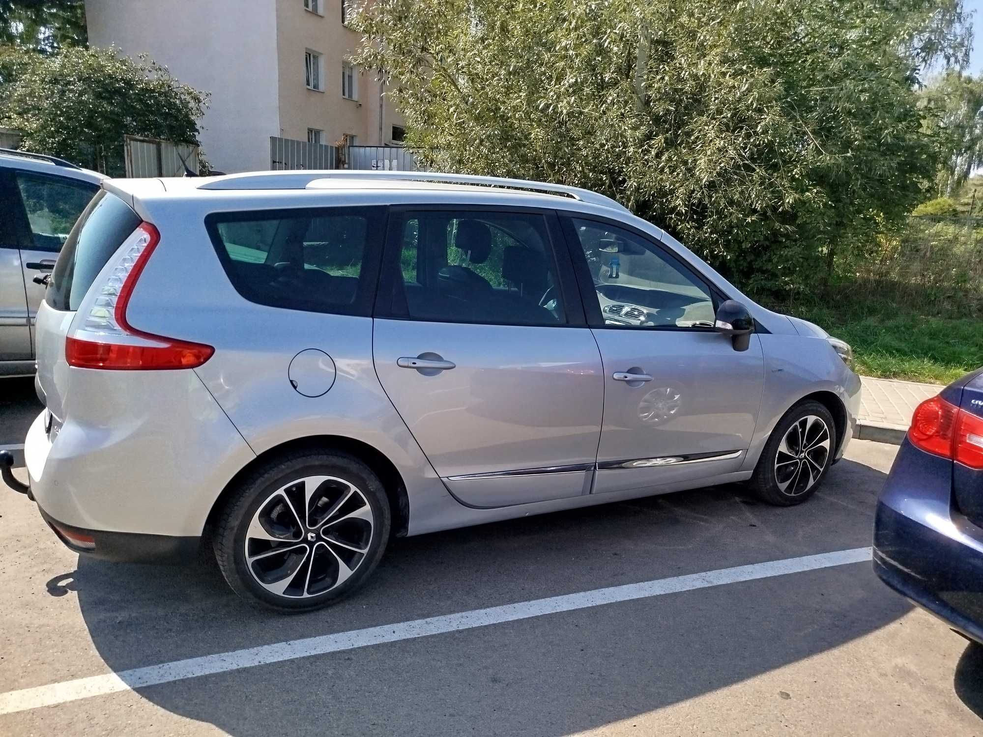 продам автомобіль,бо потрібно буса для роботи