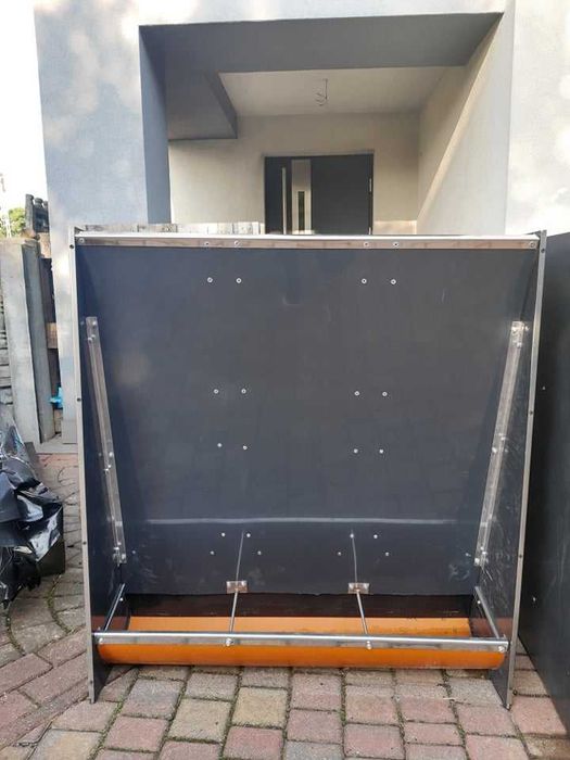 Duży AUTOMAT/PAŚNIK/karmnik tuczniki/świnie trzystanowiskowy na sucho