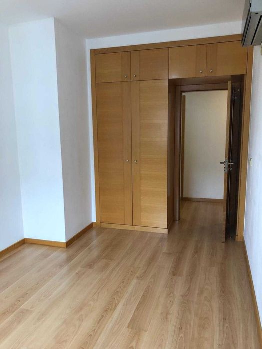 T3 para Arrendamento – Jardim da Amoreira, Ramada, Odivelas