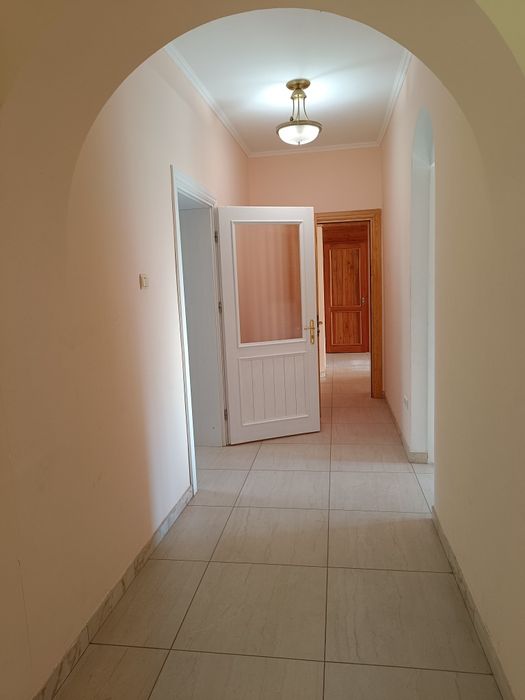 Подобова оренда будинку