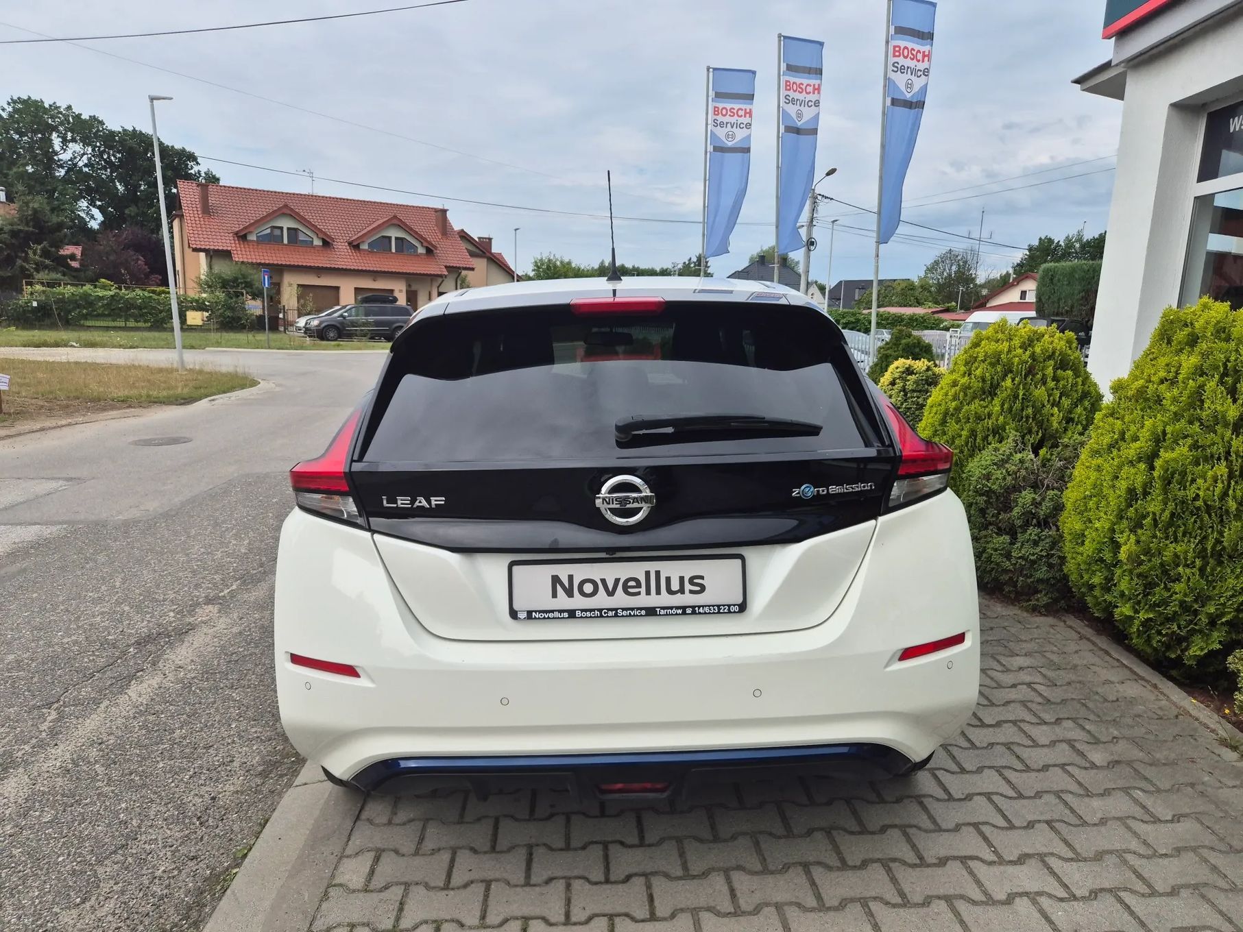 Nissan Leaf 62kWh zasieg 385 km , salon PL NConnecta NAVI 4 kamery 360st.