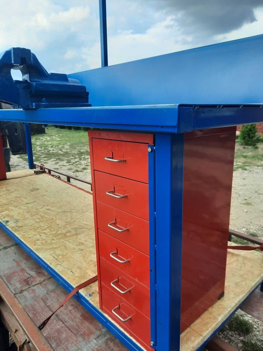 Solidny stół ślusarski warsztatowy