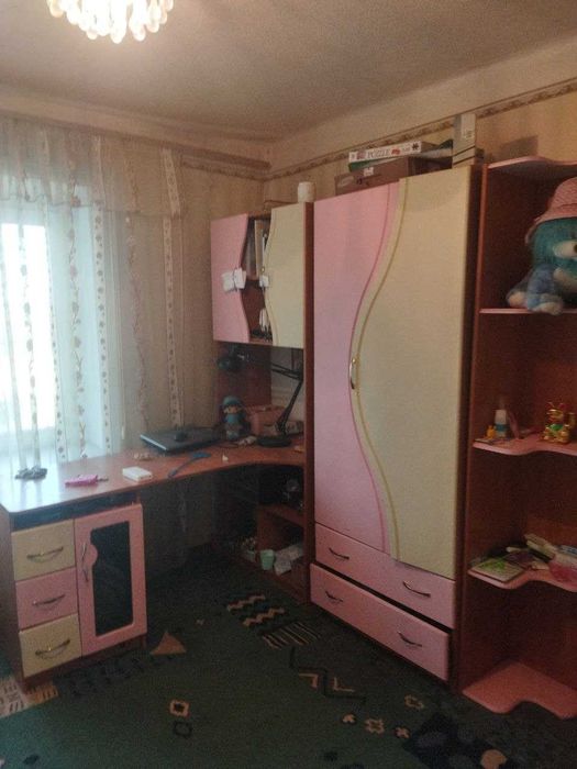 Спальня для дівчинки,продам.
