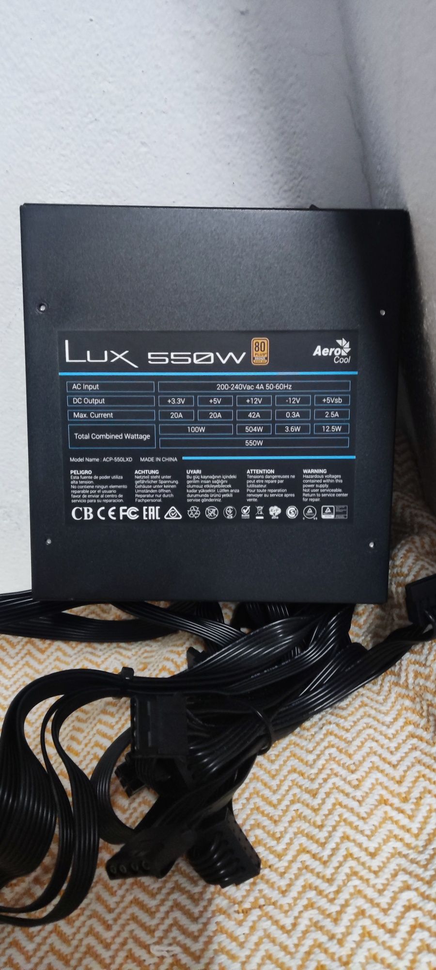 Fonte de alimentação PC 550W