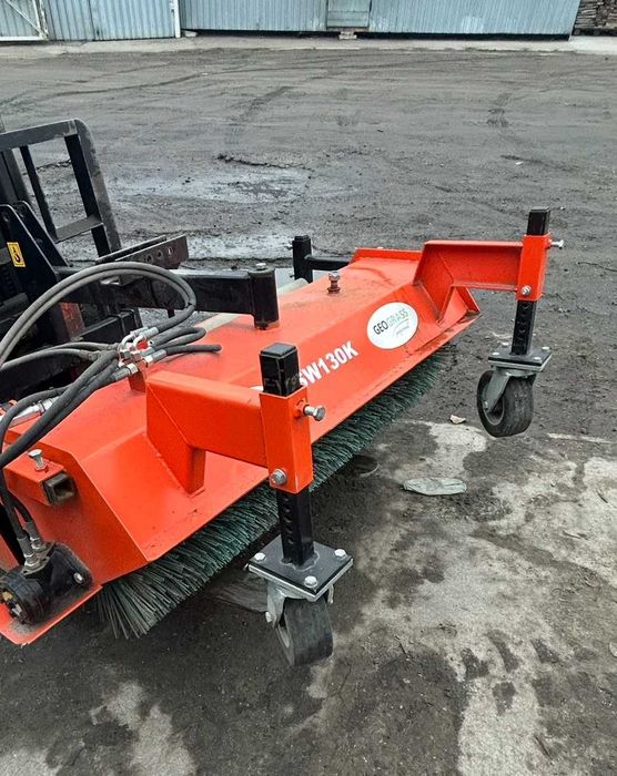 Zamiatarka szczotka do traktorka